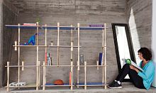 Free-standing bookcase LATORNAmodularoriginal designsolid wood