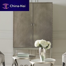 Traditional bar cabinet HIGH AND MIGHTYwoodenglasschromed metal