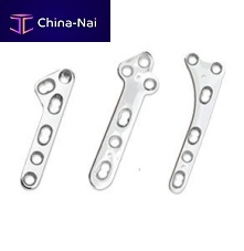 Canine veterinary osteotomy plate Unity, Cloverleaf, Cora Basedknee