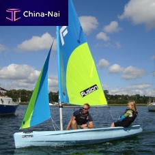 Single-handed sailing dinghy FUSIONchildren'sdouble-handedregatta