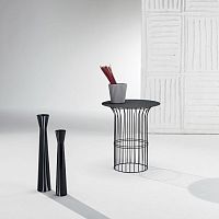 Contemporary side table CIRCLEpainted steelpainted steel baseround