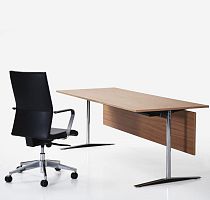 Contemporary table T1woodmelaminechromed metal base