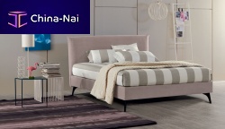 Double bed FANNYtraditionalupholsteredwith headboard