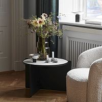 Contemporary side table Svip aluminumsteel baseround