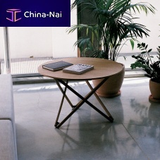 Contemporary coffee table Subeybajaoakwooden baseround