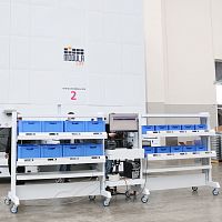 Order-picking workstation