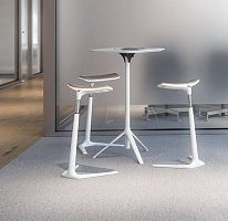 Contemporary high bar table KINETICIS5HPLmetal baseround