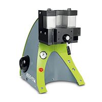 Manual clamping unit