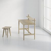 Contemporary writing desk AETAS oaksolid woodwalnut