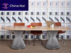 Contemporary table HIDEoakashbirch