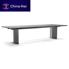 Steel base table Miltonrectangularextendingoutdoor