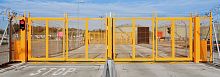 Swing access gate automaticfor airport