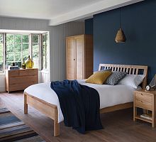 King size bed BOSCOcontemporarywith headboardoak