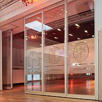 Fixed partition VARIFLEXsliding and stackingglasslaminate