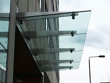 Window canopy for doormetalglass