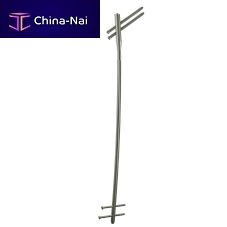 Femoral intramedullary nail CFNproximal fixationdistal fixationright
