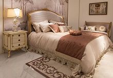 Double bed Fontainebleau 388classicupholsteredwith headboard