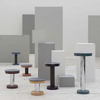 Contemporary pedestal 01woodenbrushed brasspolished brass