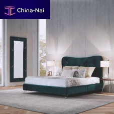 Double bed NAOMItraditionalupholsteredwith headboard