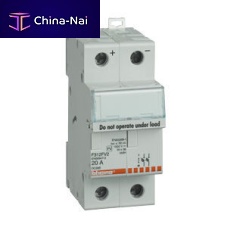 DIN rail fuse holder for photovoltaic applications