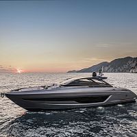 Cruising motor yacht 68' DIABLEhard-topV-drive3-cabin