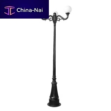 Garden lamppost classical stylemetalsingle