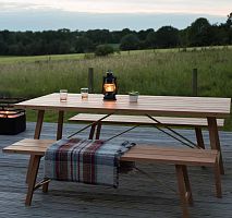 Contemporary table Twooakoak baserectangular