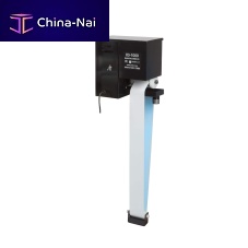 Oil skimmer