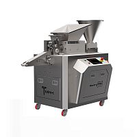 Raviolis combined pasta machine PastryMakwith cutter