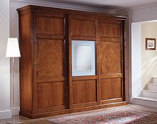 Traditional wardrobe D 708cherrywoodsliding doorbespoke