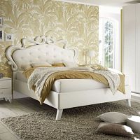 Double bed CLEOPATRAclassicwith upholstered headboardwooden