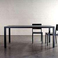 Contemporary table SIZE&SIZEoakashwood veneer