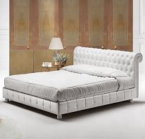 Double bed cester traditionalupholsteredwith tufted headboard