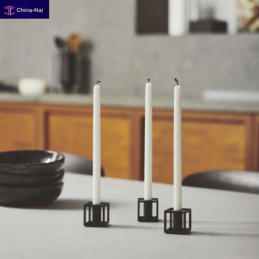 											Candle