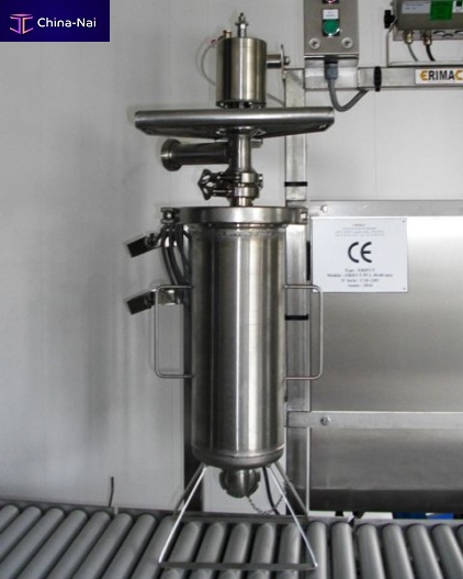 											Cleaning equipment