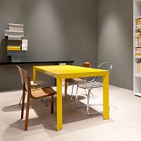 Contemporary table NILElacquered glasslacquered aluminum baserectangular