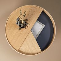 Contemporary side table ARCoakashoak base