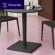 Contemporary table Luce aluminumaluminum baseround