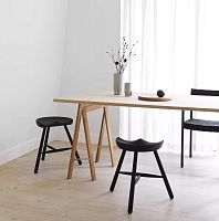 Contemporary trestle Austere oakoiled woodwhite oak