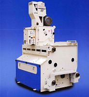 Rice husking machine HR10FHautomaticverticalvibrating