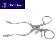 Surgical retractor 18.656.13