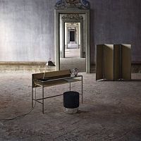 Free-standing desk Quiet Linescontemporaryleatherglass