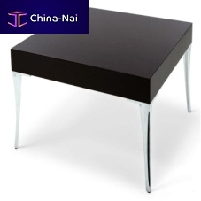 Contemporary table ACCRApolished aluminumlaminatealuminum base