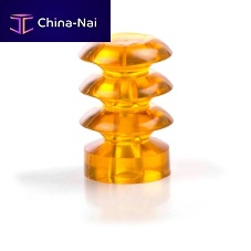Femoral diaphyseal restrictor C-PLUG