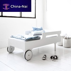 Single bed Rcontemporarychild'son casters