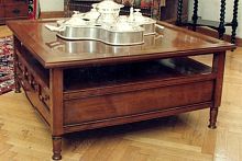 Traditional coffee table 31-7Zwoodensquarehome