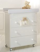 Wooden changing table TRUDINOon casters
