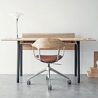 Free-standing desk FOURcontemporaryashstraight