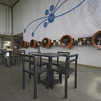 Contemporary table NONsteelrubbersteel base