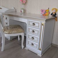 Free-standing desk traditionalwoodenstraight